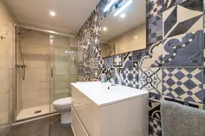 Big apartment at beach with terrace - Image 3