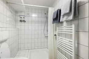 Granzow - Image 2