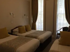 Crescent Hotel - Image 4
