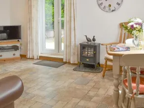 Little Dinnicombe Cottage - Image 2