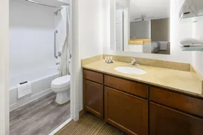 Tysons Corner Suites A Baymont By Wyndham - Image 4