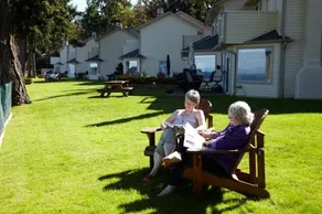 Madrona Beach Resort - Image 3