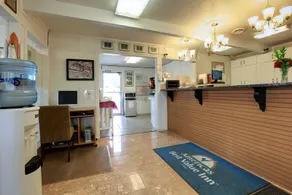 Americas Best Value Inn - Image 2