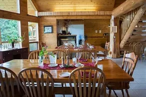 Yellow Cedar Lodge - Image 3