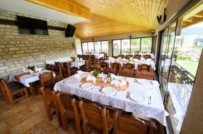 Sinabovite Houses - Image 3