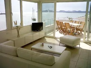Marina View Residence - Image 4