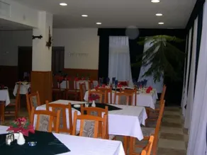 Hotel Pontis - Image 3