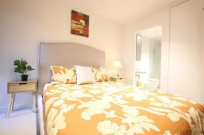 The Dudley Apartments by Ready Set Host - Image 3