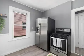 Modern 2 Bedroom in Downtown Providence. - Image 2