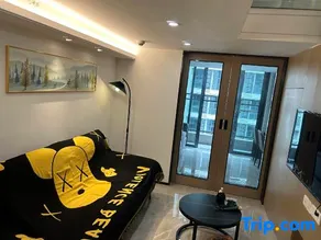 Xinrui Apartment (Port Century Village Branch) - Image 2
