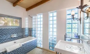 Pool House - Image 2