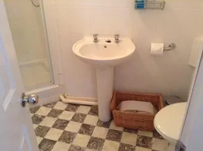The Boat House Guesthouse - Image 3