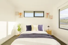 Hobart Luxury Waterfront Retreat 4BR Award Winning Stay - Image 4