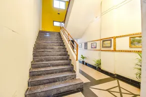 Fabhotel Shreeyash Residency - Image 2