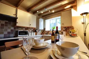 The Lodge - Image 5