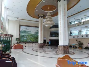 the Fa Shui Forest Hot Spring Resort - Image 3