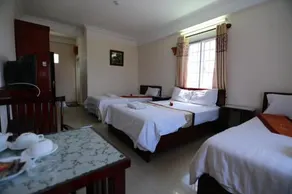Nhiet Doi Hotel - Image 5