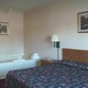 Astoria Inn Hotel - Image 3