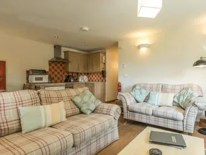 The School Bakehouse Apartment - Image 4