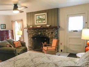 Chimney Corners Resort - Image 5