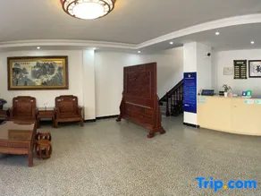 Lingchuan Baiyuan Flower Hotel - Image 5