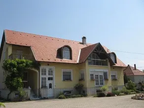 Mika Vendégház - Image 4