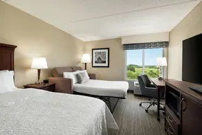 Hampton Inn Dulles - Cascades - Image 4