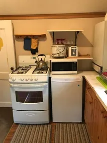 Holiday Lodge Cabins - Image 2