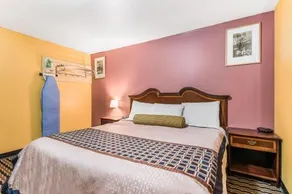 Cottage Inn & Self Storage - Image 5