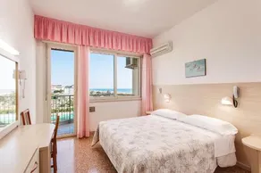 Hotel Silver - Image 5