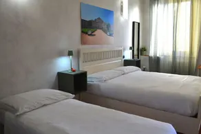 Hotel Caccia Reale - Image 4
