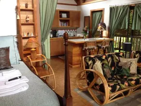Lotus Garden Cottages - Image 5