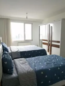 Boulevard Apartments - Image 5