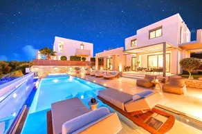 Minoas Villas Heated Pool - Image 3
