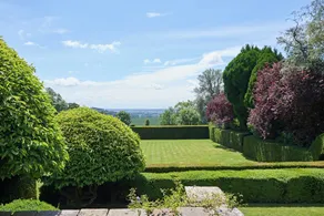 Drakestone House Manor With Breathtaking Cotswolds Views - Image 5