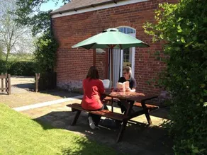 Hall Farm Horning - Image 4