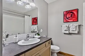 Fenwick Vacation Rentals Desirable Condo With Pool And Hottub - Image 5