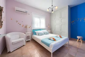 Art Center Apartments - Image 3