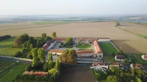 Le Grand Beauvoir - Image 3