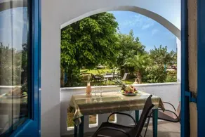 Aglaia Appartments - Image 2