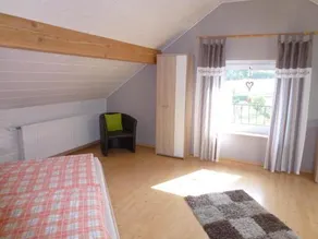 Ferienwohnung Familie Schultheis - Image 2