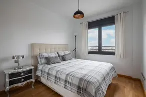 Apartamentos Madrid Anderson - Image 3