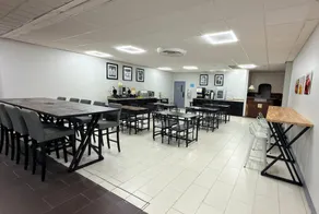 Quality Inn New Kensington - Image 5