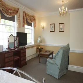 Elme Hall Hotel - Image 2