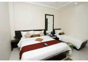 Mountain View Balcony rooms on main road Shimla - Image 5