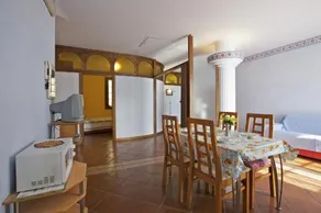 Villa Bianca - Image 2