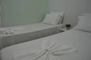 Touring Hotel - Image 4