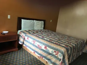 Budget Inn And Suites - Image 5