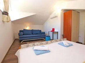 House Marcana 1156 - Image 3