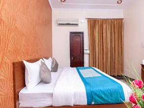Hotel Venus Inn By OYO Rooms - Image 5